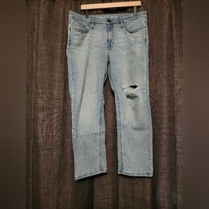 GUC Calvin Klein Jeans Size 32 Distressed Knee